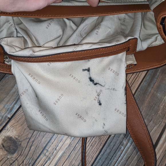 Guess Shoulder Bag - Picture 8 of 14